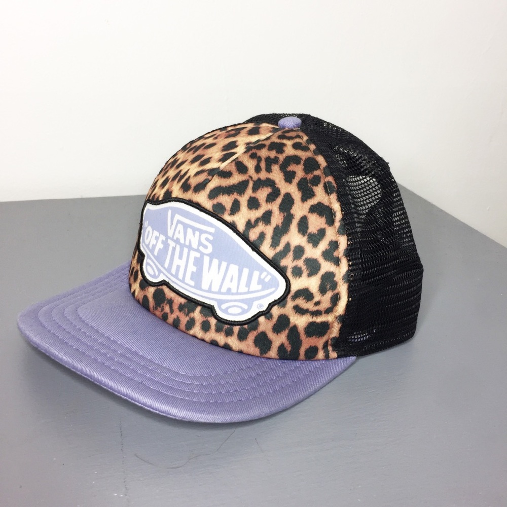 Vans Off the Wall Cheetah SnapBack.